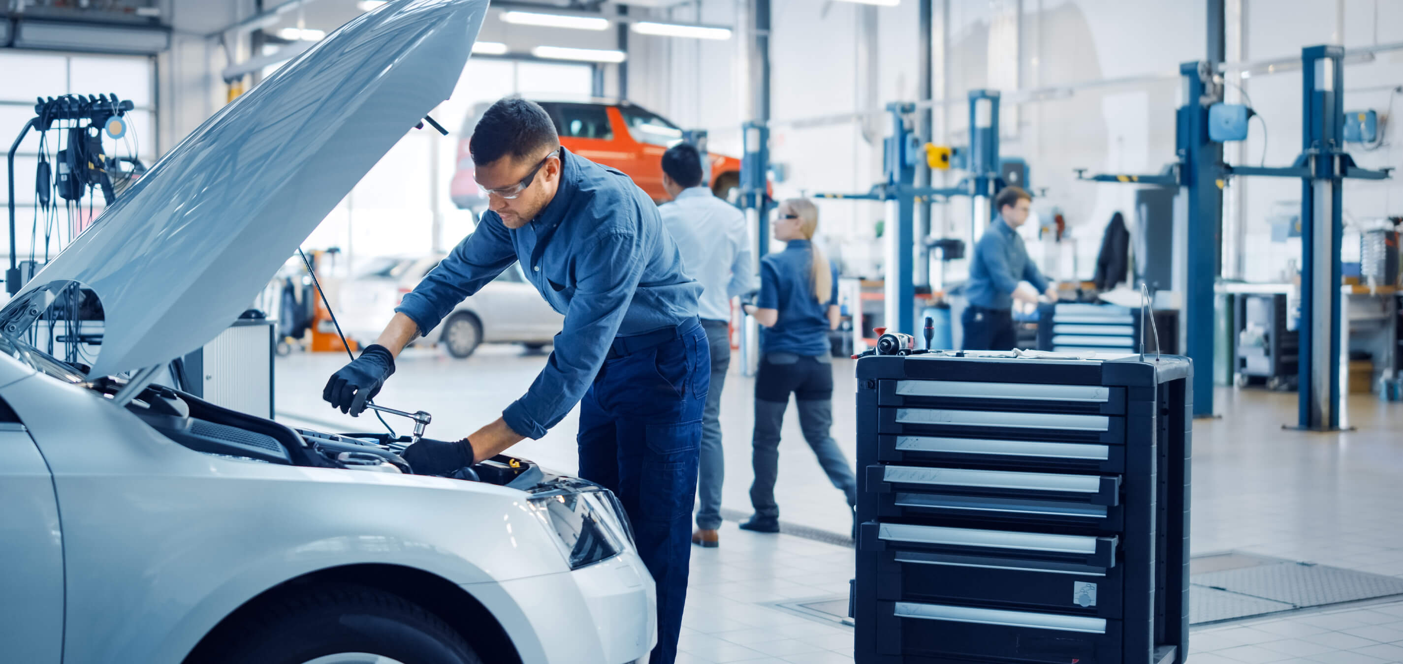 Mansuroğlu Oto Servis